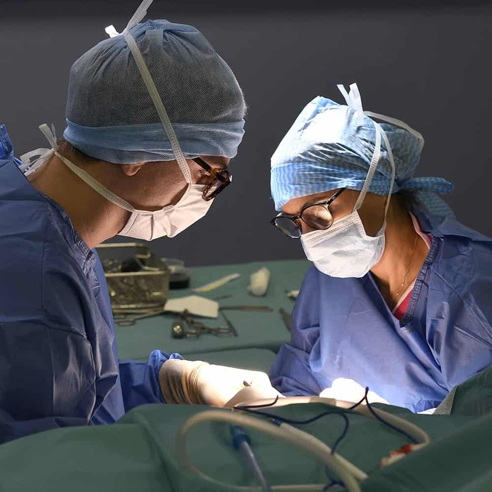 technique operatoire rupture biceps distal operation ou pas traitement dr pierre laumonerie chirurgien orthopediste du coude paris